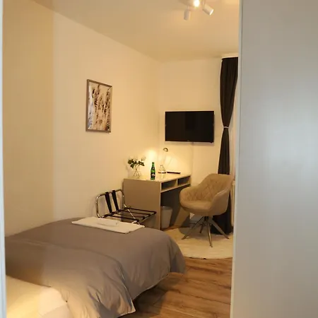 Mutter Buermann Hannover * Hemmingen (Hannover)