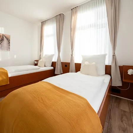 Mutter Buermann Hannover Hotel *